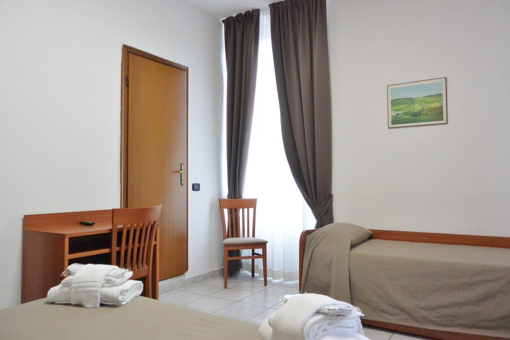 Hotel Trentina Milán Exteriér fotografie